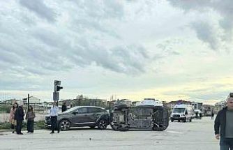 Eskişehir’e 4 aracın karıştığı kazada 7 kişi yaralandı