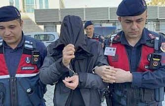 Evinde kokain, uyuşturucu hap ve esrar ele geçti