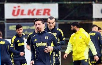 Fenerbahçe, Çaykur Rizespor maçı hazırlıklarını tamamladı