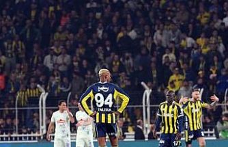 Fenerbahçe, evinde 5. kez puan kaybetti