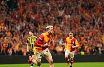 Galatasaray 25 sene sonra evinde Fenerbahçe’ye karşı penaltıdan gol attı