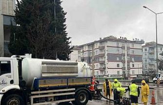 Gaziantep Büyükşehir yağışa karşı sahada