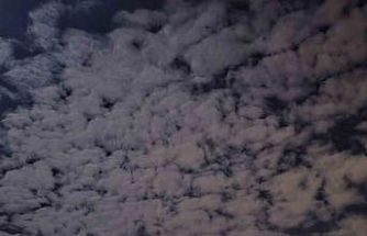 Geceyi aydınlatan doğa şöleni: Elazığ’da eşsiz bulut manzarası