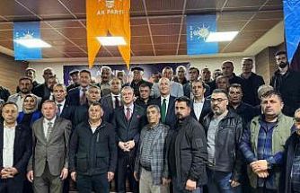 Gelecek Partisi’nden istifa eden 35 kişi AK Parti’ye katıldı