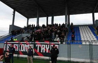 Gergin geçen maçların kazananları Osmaneli takımları oldu