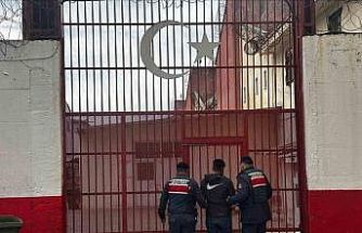 Germencik’te JASAT ekipleri aranan şahsa göz açtırmadı