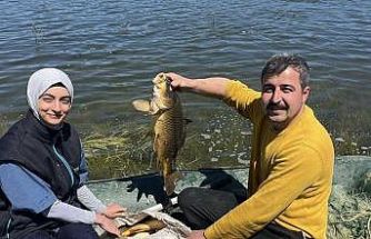 Gölette kaçak avcılığa geçit yok: Yasa dışı ağ imha edildi