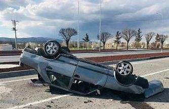 Görenleri dehşete düşüren kaza anbean güvenlik kamerasında