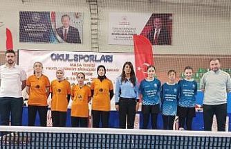 Horasan masa tenisinde Türkiye dokuzuncusu oldu