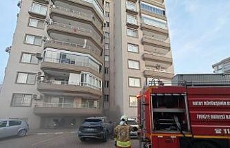 İskenderun’da binanın bodrum katında yangın çıktı