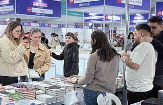 İstanbul Valiliği Beşiktaş Kitap Fuarı düzenlenen törenle açıldı
