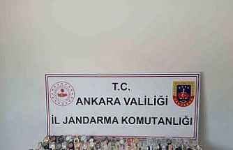 Kaçak saat operasyonunda 3,2 milyon liralık ürün ele geçirildi