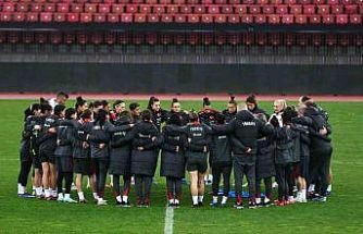 Kadın A Milli Takımı, İsviçre karşısında