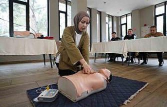 Kahramanmaraş’ta belediye personellerine ilk yardım eğitimi