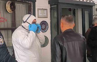 Kaldığı pansiyon odasında ölü olarak bulundu