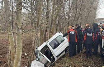 Kanser hastası babasını hastaneye götürürken kaza yaptı: 3 ölü