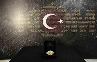 Kapalıçarşı’da satılmaya çalışılan 80 karatlık kaçak elmas sergilendi