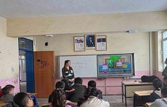 Kars Çerme Ortaokulu öğrencilerine bağımlılıkla mücadele eğitimi verildi