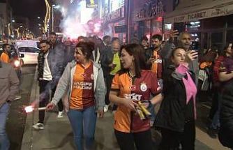 Kars’ta derbi zaferi coşkusu: Sarı-kırmızılılar sokaklara akın etti