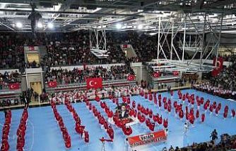 Kastamonu’da 23 Nisan coşkusu: Çocukların gösterileri ayakta alkışlandı