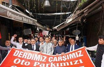 Kemeraltı esnafı otopark sorunu nedeniyle kepenk kapattı