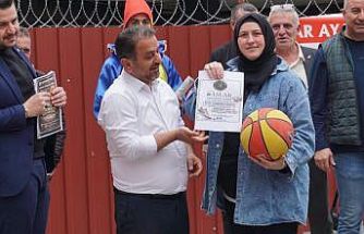 Kemeraltı’nda gram altın ödüllü basketbol etkinliği