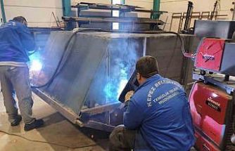 Kepez Belediyesi’nde Kurban Bayramı öncesi çöp konteyneri seferberliği