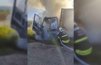 Kırıkhan’da kamyon yangını