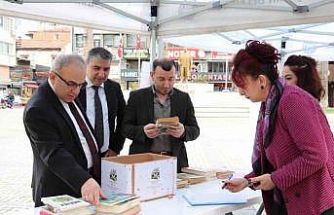 Kitap bağış kampanyası Edremit’te başladı
