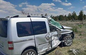 Konya tır ile hafif ticari araç çarpıştı: 1 ölü