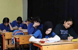 Körfez’de 4 bin 777 öğrenciye ücretsiz deneme sınavı desteği