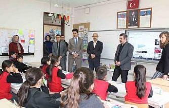 Köyceğiz Kaymakamı Kumcu, öğrencilerle bir aray geldi