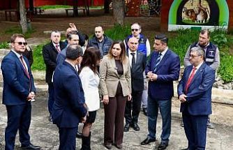 Krizi fırsata çevirdiler