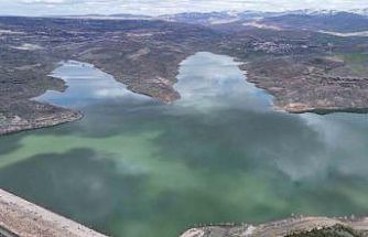 Kuruma noktasına gelen göl, üç ayda doldu taştı