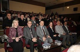 Kütahya protokolü "Devlet Ana" adlı tiyatro oyununu izledi