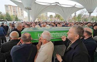 Maganda kurşunuyla ölen araştırma görevlisi toprağa verildi