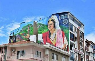 Manisa’nın sokakları sanatla renkleniyor