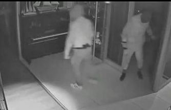 Maskeli beşler girdikleri işletmelerde çelik kasaları böyle patlattı...