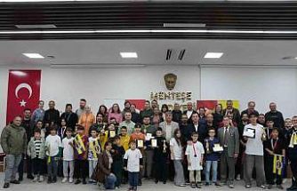 Menteşe’de 23 Nisan satranç turnuvası ile kutlandı