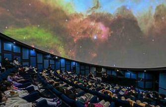 Mercan Bilim Merkezi planetaryumu çocukları evrenle buluşturuyor