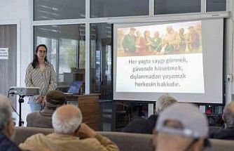 Mersin Büyükşehir Belediyesinden Emekli Evi üyelerine akran zorbalığı eğitimi