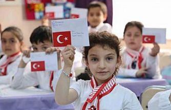 Minik eller yiğit yürekler için mektup yazdı, yiğitlerin cevabı gecikmedi