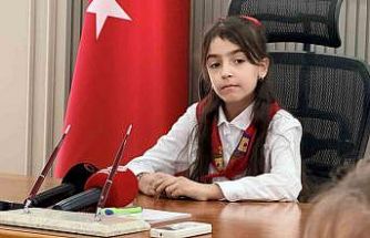 Minik vali okullarda güvenlik tedbirlerinin artırılması talimatı verdi