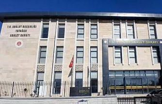 Muğla’da kurusıkı tabancayla tehditte bulunduğu iddiasıyla 18 yaşındaki şüpheli tutuklandı