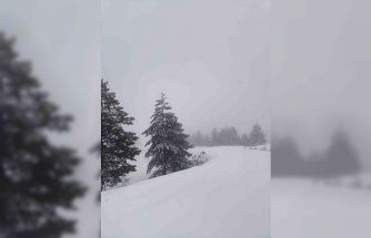 Muğla’da Nisan sürprizi Göktepe dağı beyaza büründü