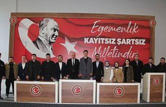 Necdet Karaveli, AK Parti İl Gençlik Kolları yönetimini ağırladı