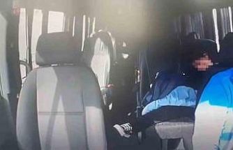 Okul servisi ile kamyonet kafa kafaya çarpıştı: Emniyet kemeri takılı olmayan öğrenci koridora uçtu