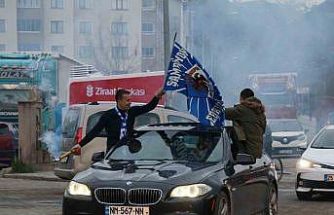 Oltu’da Erzurumspor’un şampiyonluk coşkusu