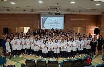 OMÜ’de Ulusal Ebeler Haftası etkinliklerle kutlandı