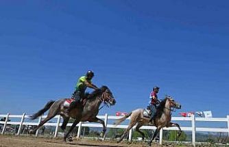 Osmangazi’de Geleneksel Rahvan At Koşusu coşkusu